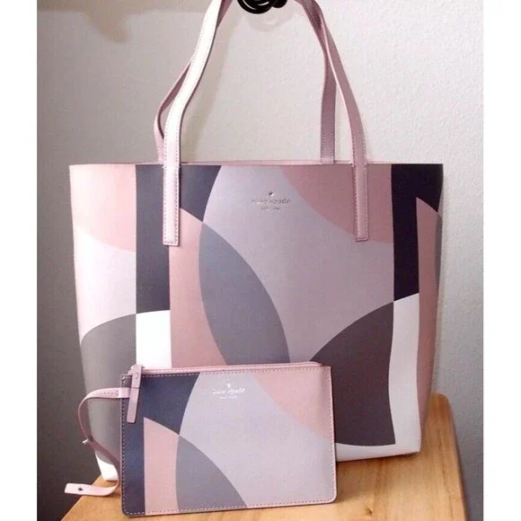 Kate Spade Pink Geometric Reversible Tote Purse Matching Wristlet Cow Leather - Picture 2 of 9
